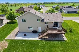 401 10th St SE, Freeport, MN 56331 - Photo 40