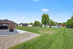 401 10th St SE, Freeport, MN 56331 - Photo 6