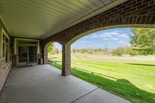 940 Somerby Pkwy NE, Byron, MN 55920 - Photo 36