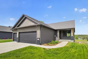 36 Sunnydale Ln SE, Rochester, MN 55904 - Photo 1