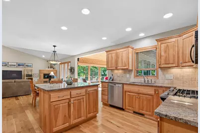 6650 235th Avenue NE, Stacy, MN 55079 - Photo 10
