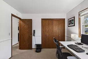 10340 York Ln, Bloomington, MN 55431 - Photo 26