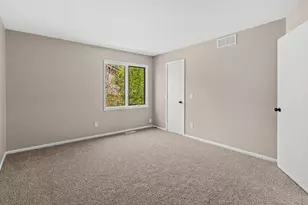 17468 Rustic Hills Dr, Eden Prairie, MN 55346 - Photo 16