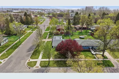 1802 18th Street S, Moorhead, MN 56560 - Photo 30
