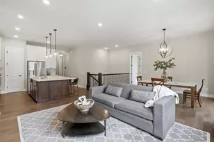 16383 Glory Ln, Eden Prairie, MN 55344 - Photo 20