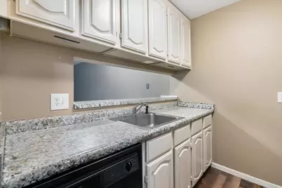 12840 Nicollet Avenue #302, Burnsville, MN 55337 - Photo 10
