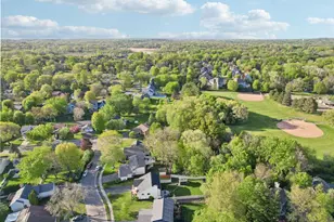 17698 South Shore Ln W, Eden Prairie, MN 55346 - Photo 32