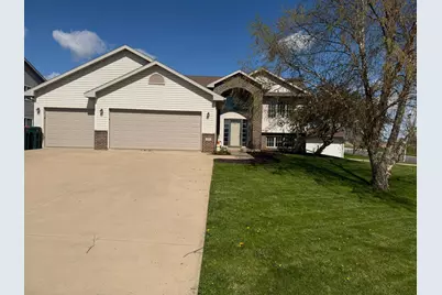 125 Sandstone Drive NW, Eyota, MN 55934 - Photo 1