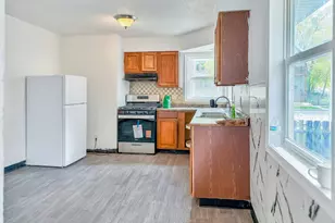423 Lafond Ave, Saint Paul, MN 55103 - Photo 4