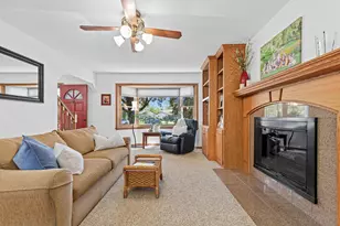 872 Westview Dr, Shoreview, MN 55126 - Photo 6