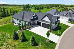 101 Spring Farm Rd, North Oaks, MN 55127 - Photo 2