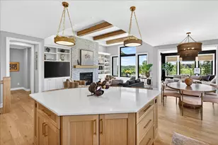101 Spring Farm Rd, North Oaks, MN 55127 - Photo 10