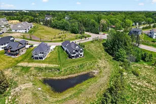 101 Spring Farm Rd, North Oaks, MN 55127 - Photo 38