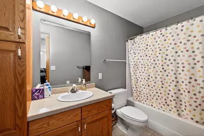 4272 39 1/2 Avenue S, Fargo, ND 58104 - Photo 18