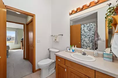 4272 39 1/2 Avenue S, Fargo, ND 58104 - Photo 10