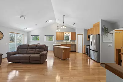 13593 Embry Way, Apple Valley, MN 55124 - Photo 2