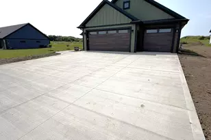 145 Rolling Hills Dr, Elgin, MN 55932 - Photo 6