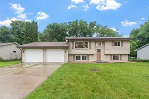 11202 97th Pl N, Maple Grove, MN 55369 - Photo 1