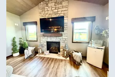37037 337th Street, Redwood Falls, MN 56283 - Photo 44