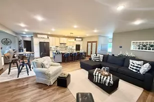37037 337th St, Redwood Falls, MN 56283 - Photo 38