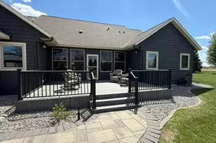37037 337th St, Redwood Falls, MN 56283 - Photo 18