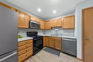 601 Bassford St, Saint Peter, MN 56082 - Photo 8