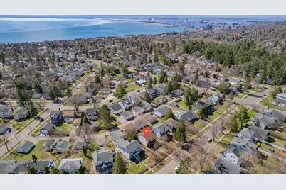 1918 W Kent Road, Duluth, MN 55812 - Photo 30