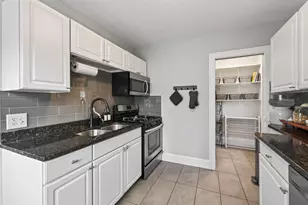 1335 Sargent Ave, Saint Paul, MN 55105 - Photo 14