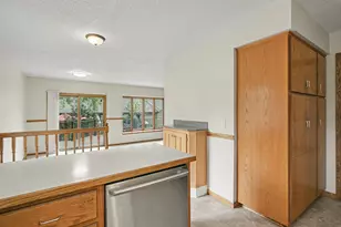 13329 Morgan Ave S, Burnsville, MN 55337 - Photo 8