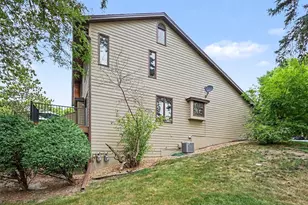 13329 Morgan Ave S, Burnsville, MN 55337 - Photo 2