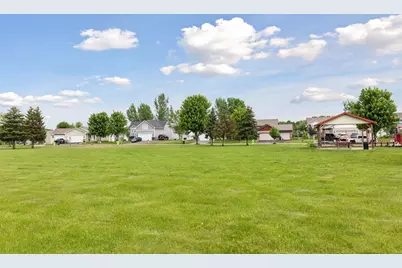434 E 11th Street #J, New Richmond, WI 54017 - Photo 36