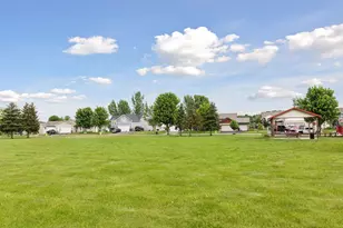 434 E 11th St, New Richmond, WI 54017 - Photo 36
