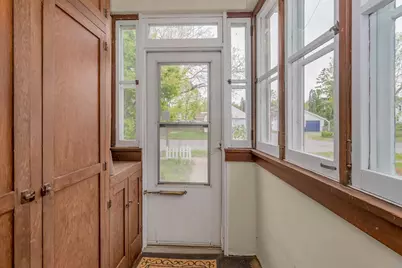 43 Wyoming Street W, Saint Paul, MN 55107 - Photo 4