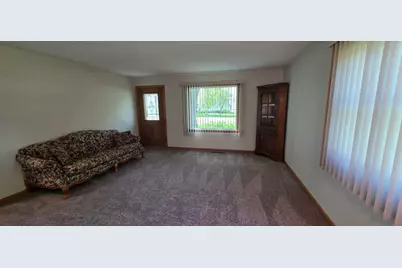 111 Hague Avenue N, Hollandale, MN 56045 - Photo 10