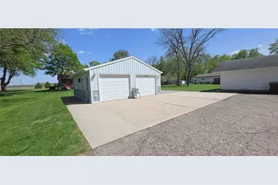 111 Hague Avenue N, Hollandale, MN 56045 - Photo 2