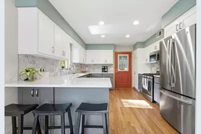1646 Mayfield Heights Road, Mendota Heights, MN 55118 - Photo 2