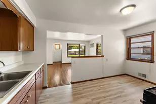 4030 Cleveland St NE, Columbia Heights, MN 55421 - Photo 10