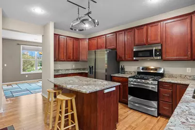 1828 Fescue Circle, Shakopee, MN 55379 - Photo 6
