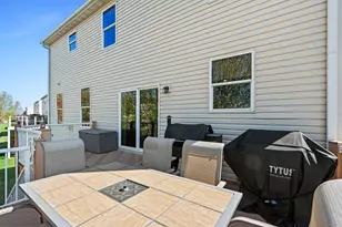1828 Fescue Cir, Shakopee, MN 55379 - Photo 34