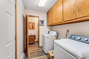 813 Sprague Street N, Caledonia, MN 55921 - Photo 12