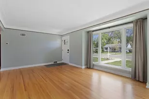 4325 Beard Ave N, Robbinsdale, MN 55422 - Photo 6
