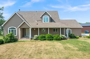 8785 E 275th St, Elko New Market, MN 55020 - Photo 16