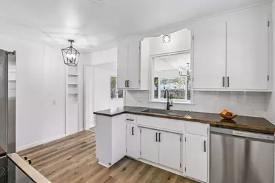 4618 Thomas Avenue N, Minneapolis, MN 55412 - Photo 12