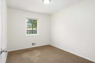 2298 Pleasant View Dr, New Brighton, MN 55112 - Photo 20