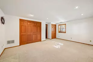 5137 Duggan Plaza, Edina, MN 55439 - Photo 44
