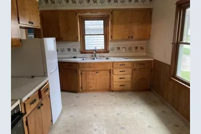 707 Minnesota Avenue SE, Willmar, MN 56201 - Photo 4