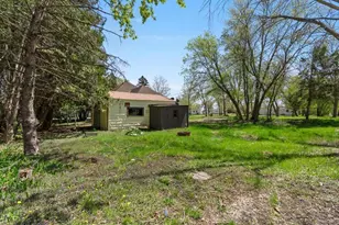323 4th St SE, Staples, MN 56479 - Photo 18