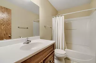 834 Wescott Square, Eagan, MN 55123 - Photo 14