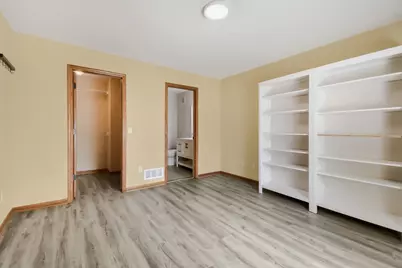 834 Wescott Square, Eagan, MN 55123 - Photo 10