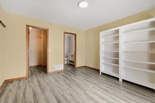 834 Wescott Square, Eagan, MN 55123 - Photo 10